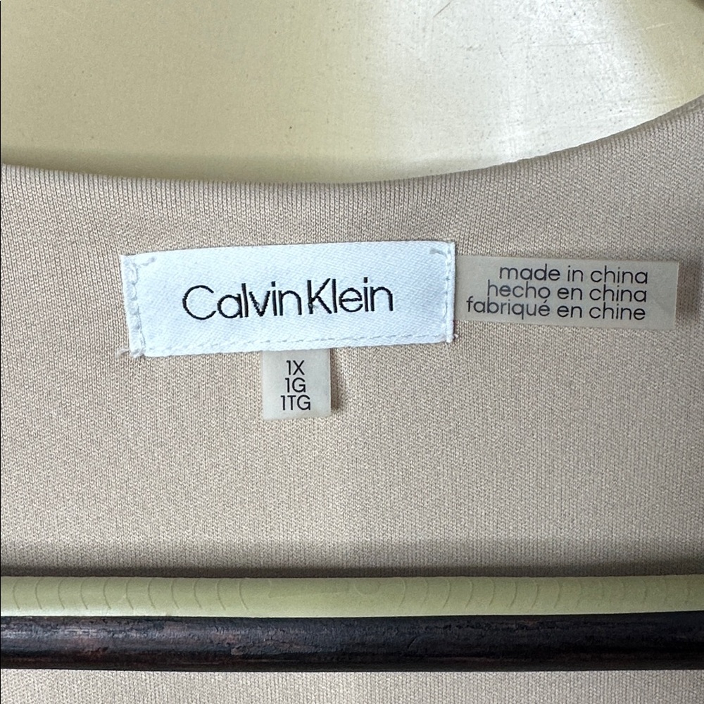 Calvin Klein Women’s Sz 1X Cream Orange Floral   Fabric Label - Picture 7 of 7